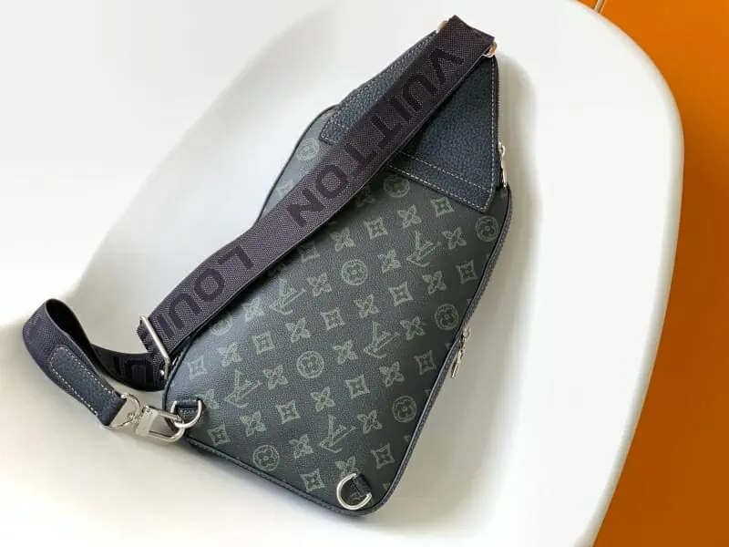 louis vuitton aaa homme mini sac a main s_117b3a02